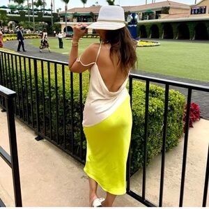 REVOLVE | Dresses | San Sloane Zita Midi Dress In Green Sz | Poshmark REVOLVE | Dresses | San Sloane Zita Midi Dress In Green Sz | Poshmark